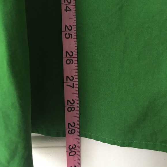 Green button up blouse - Picture 3 of 7